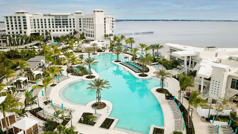 Situated across 22 acres of Gulf Coast waterfront, the Sunseeker Resort Charlotte Harbor has 785 guestrooms.