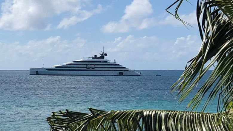 The Emerald Sakara anchored off Vieques, Puerto Rico.