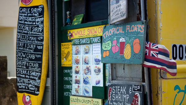 The North Shore surf towns have a laid-back vibe and offer plenty of food trucks, serving everything from shrimp to shave ice.